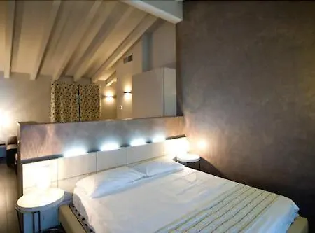 Piccolo Hotel 3*