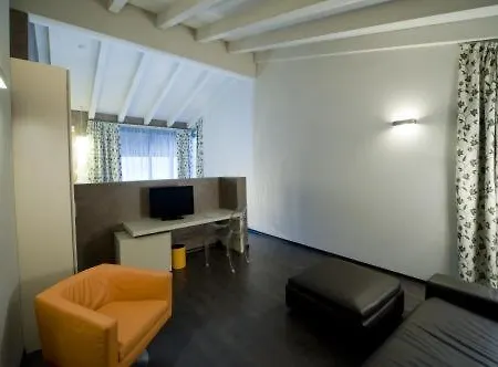 Piccolo Hotel